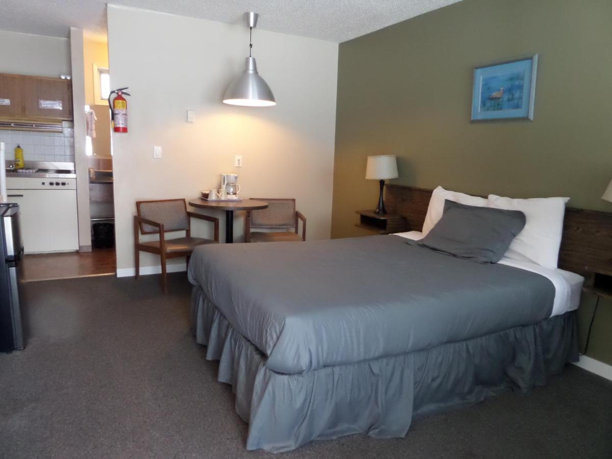 Ray Lyn Motel 2*